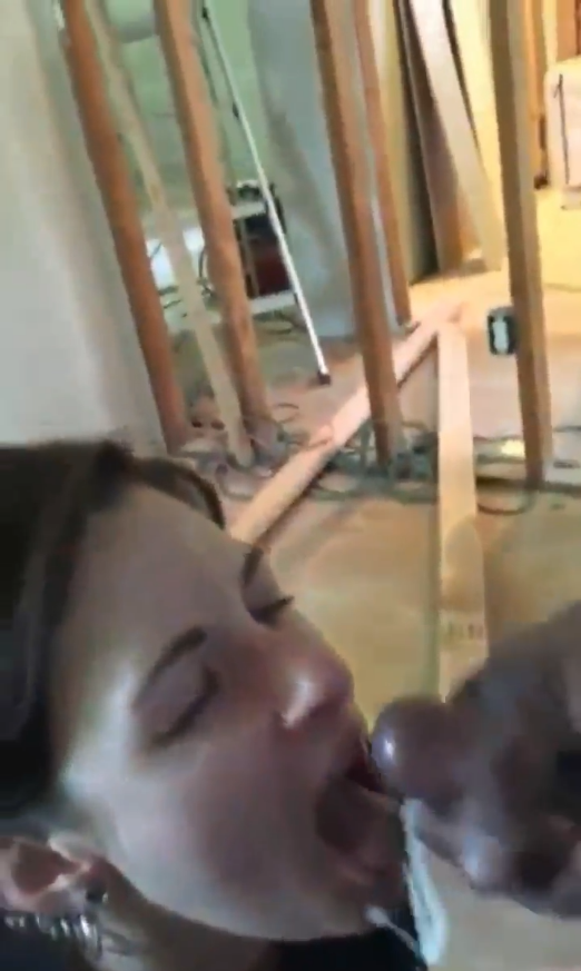 BBC Porn - Married slut paying the builder's extra fee with a blowjob until he cums in her mouth #Uyyp1I2j